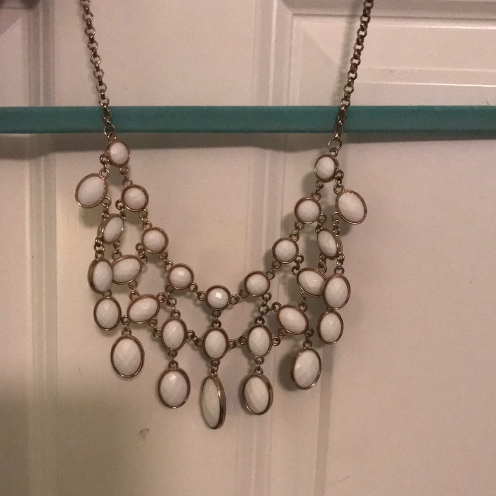 Two sided black and white necklace